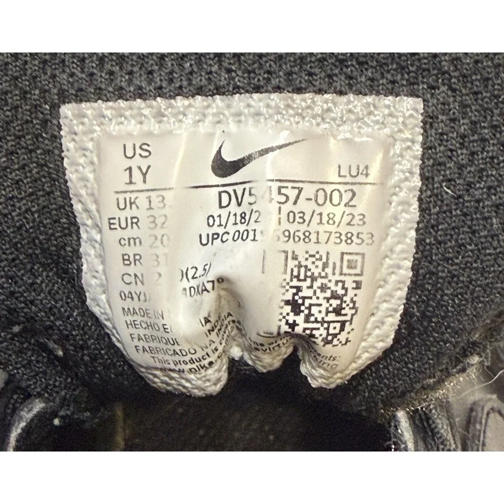 Nike Court Borough Shoes Youth 1Y Black Hook & Loop Strap Sneakers DV5457-002 - Picture 10 of 11